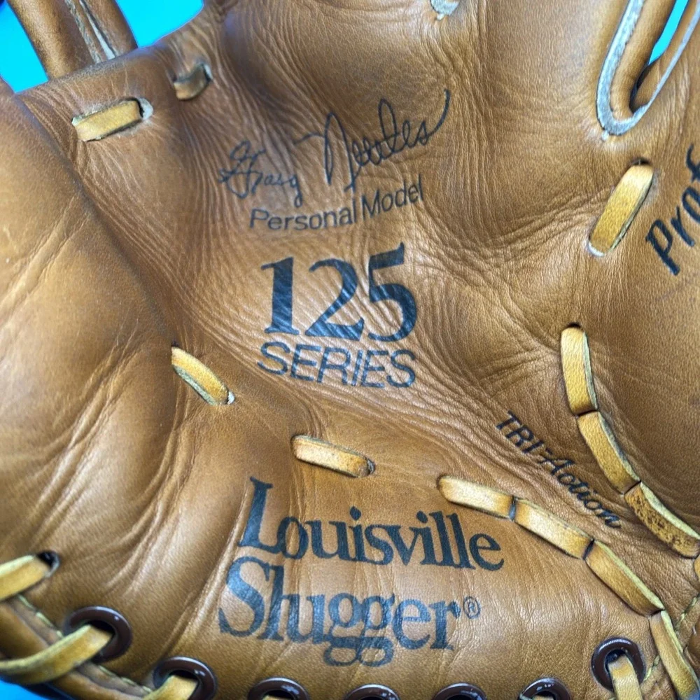 Louisville Slugger vtg louisville